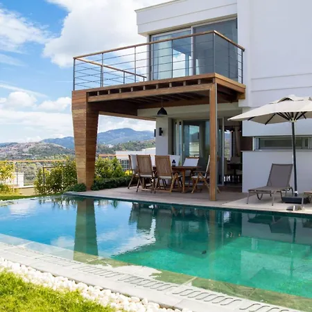 Luxury 5-bedroom Sea View With Private Pool Villa Bodrum
